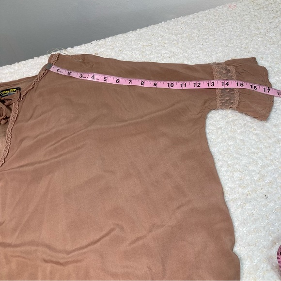 Astoria Born‎ brown pullover blouse - Picture 9 of 12